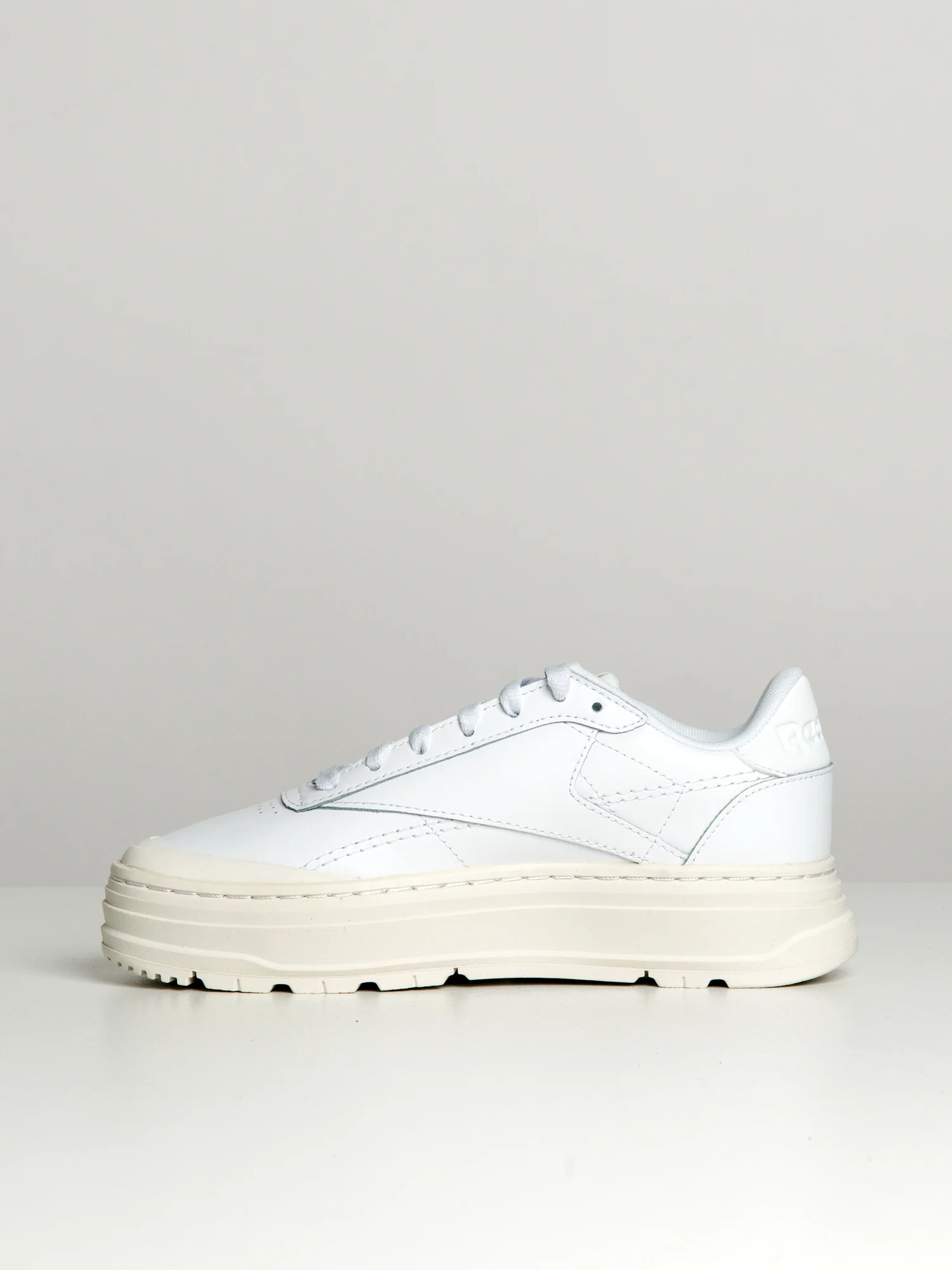 WOMENS REEBOK CLUB C DOUBLE GEO - CLEARANCE - Image 4